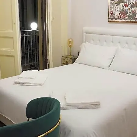 Ln Hotel